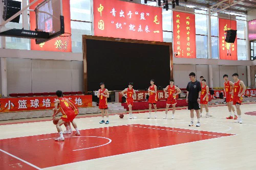 如何利用反馈制定个性化的篮球训练计划_1